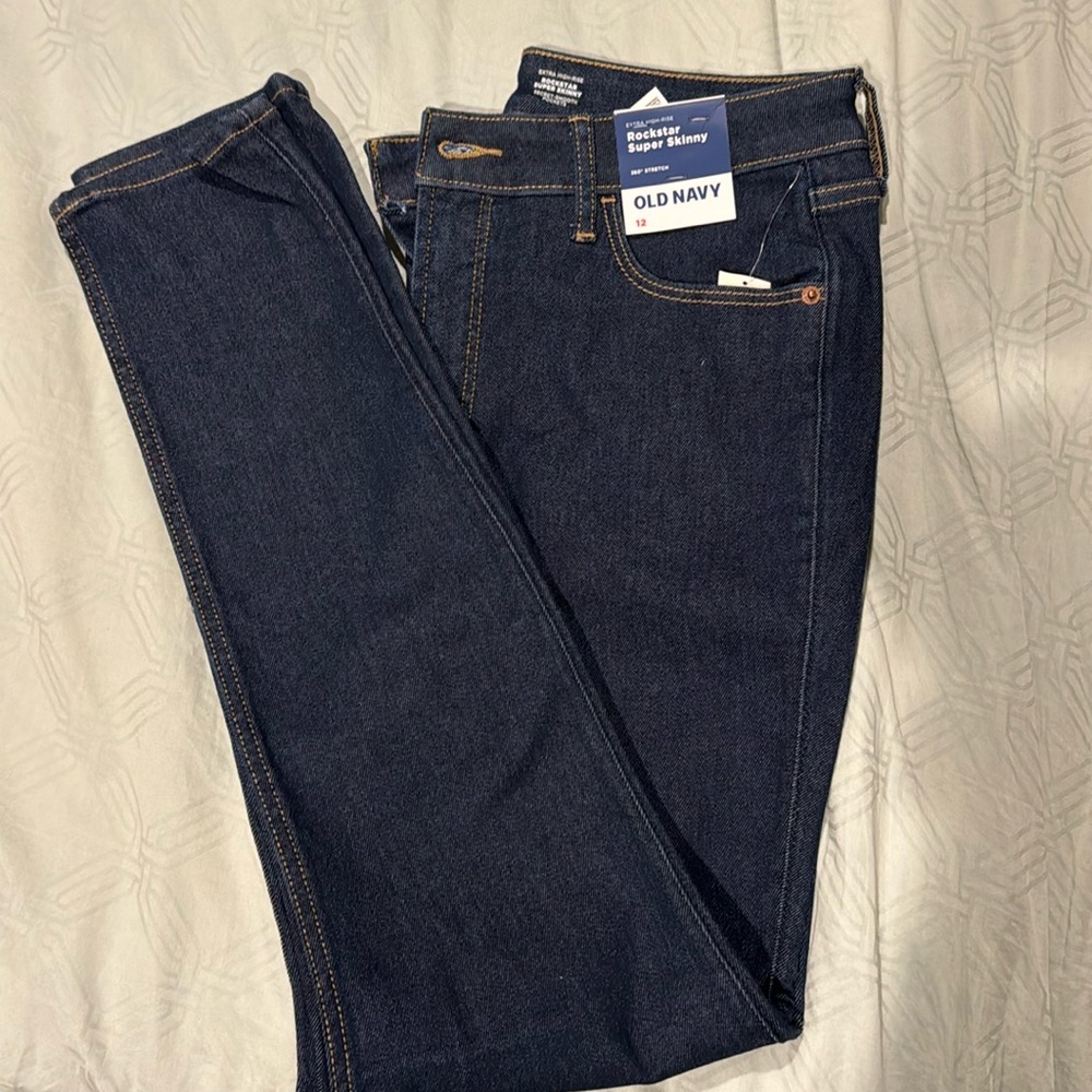 NWT old navy rockstar size 12